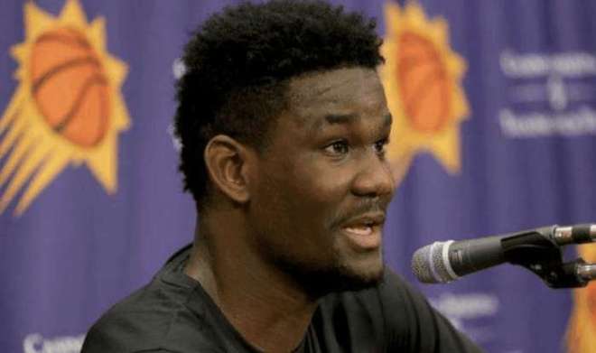 边后卫内收 边后卫内收